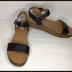 Steve Madden Sandals. Black size 9.50 M